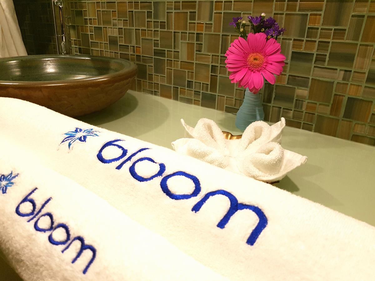 Bloom! Exclusive Boutique B&B (Adults Only) Плайя-дель-Кармен Екстер'єр фото