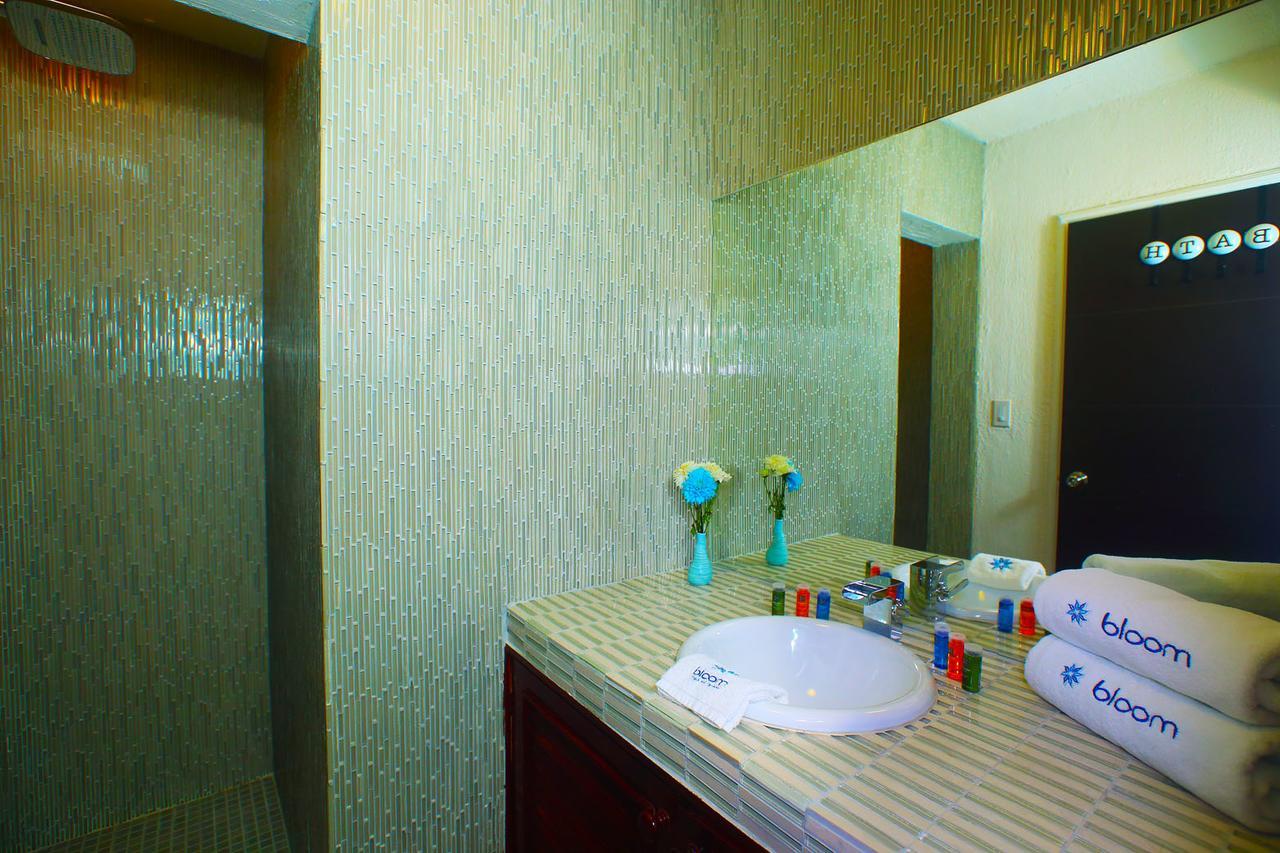 Bloom! Exclusive Boutique B&B (Adults Only) Плайя-дель-Кармен Екстер'єр фото